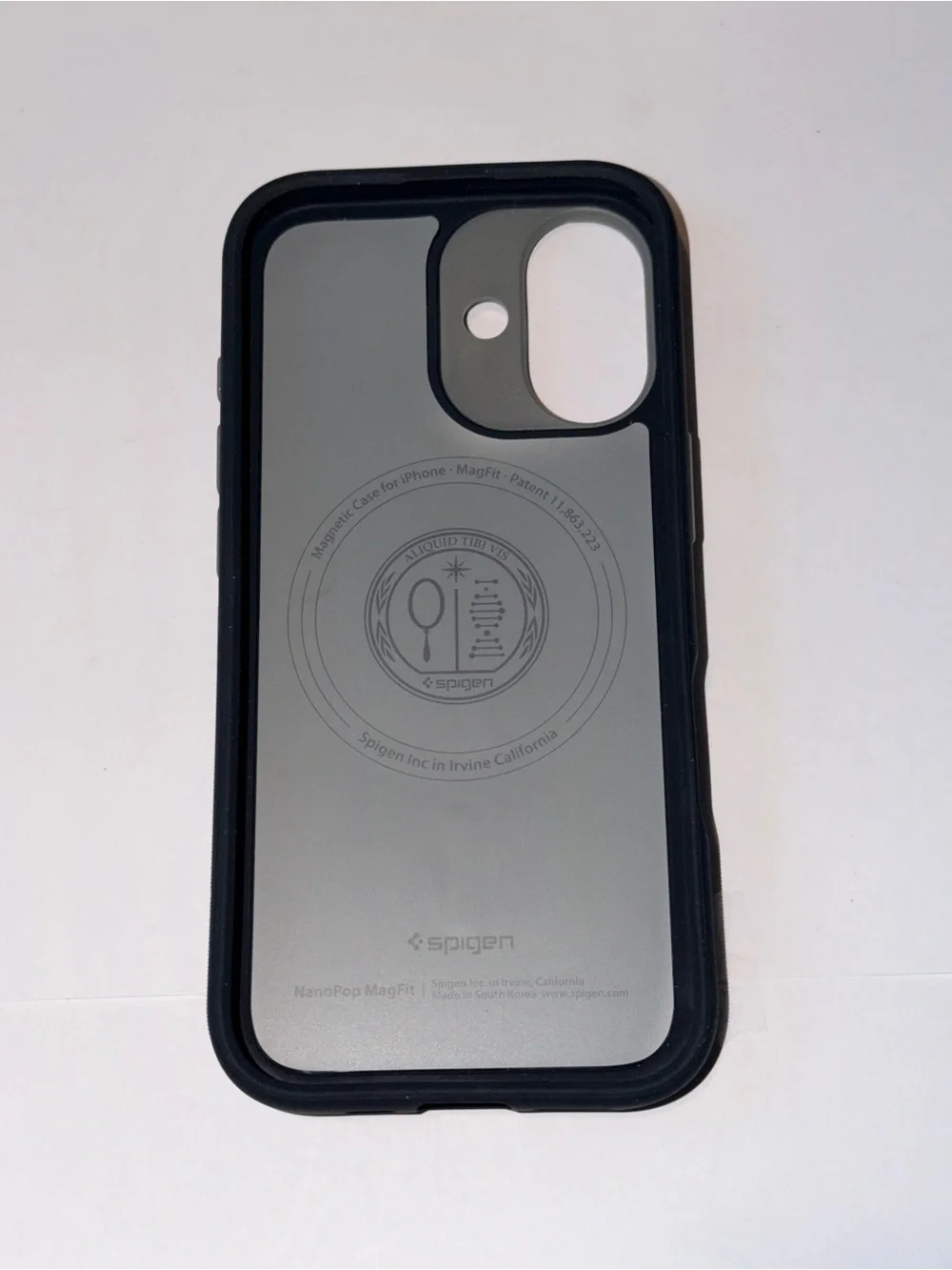 Spigen Black Silicone iPhone 17 Case